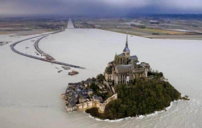 Gites Le Mont Desclos Saint Michel Beauvoir Szoba fotó